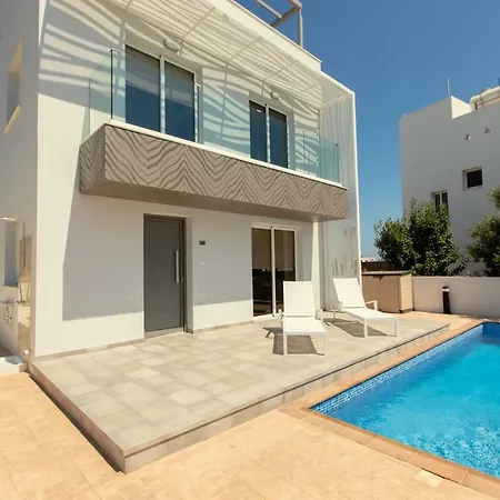 Nissi Private Roof Garden And Pool Villa Ajía Nápa