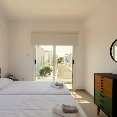 Villa Nissi Private Roof Garden And Pool *